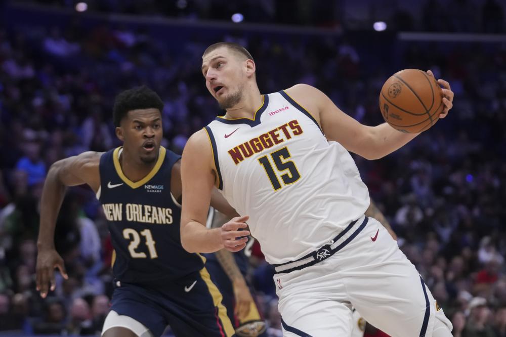 中场核心 中场核心