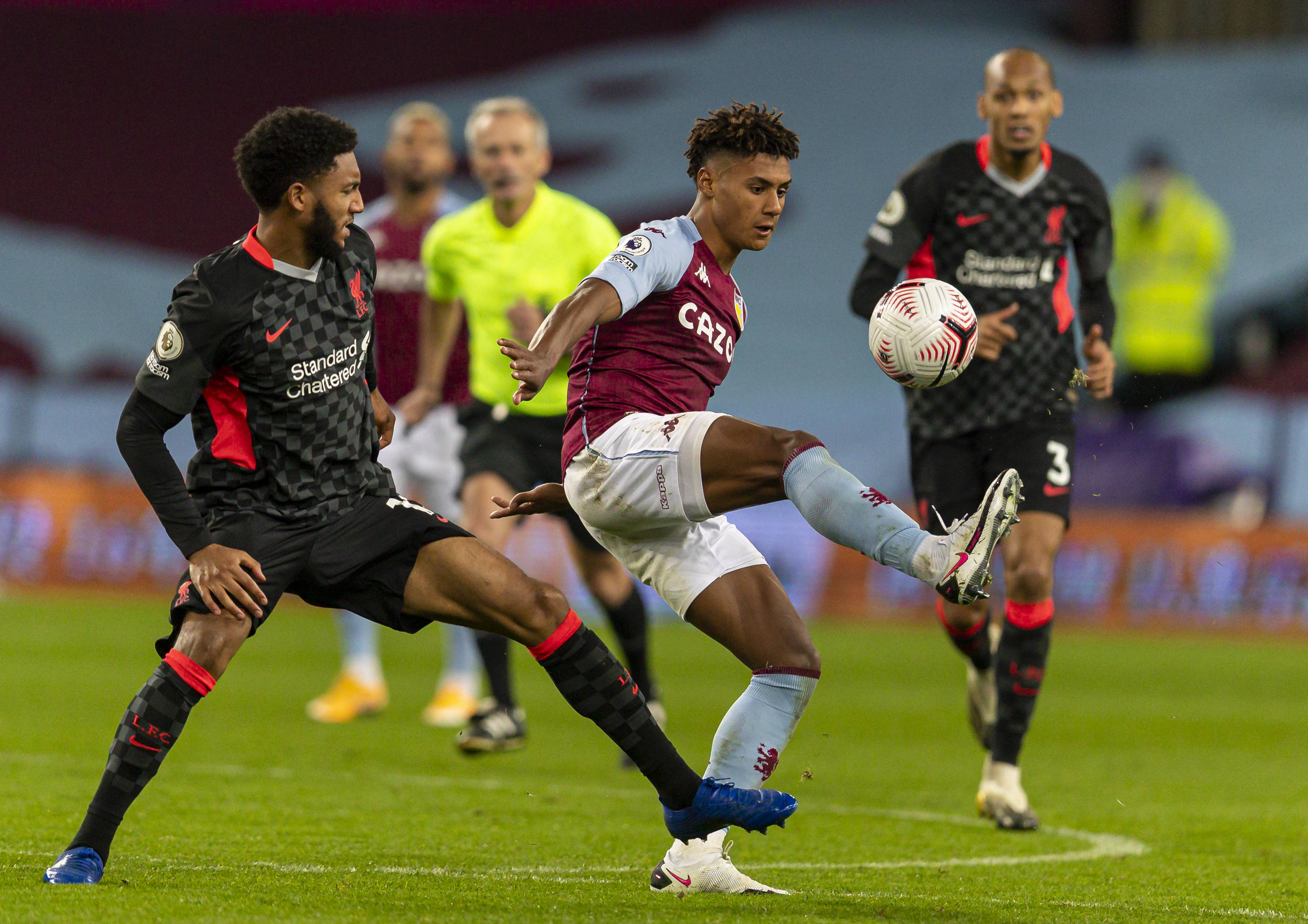 意邹侑根担 意邹侑根担