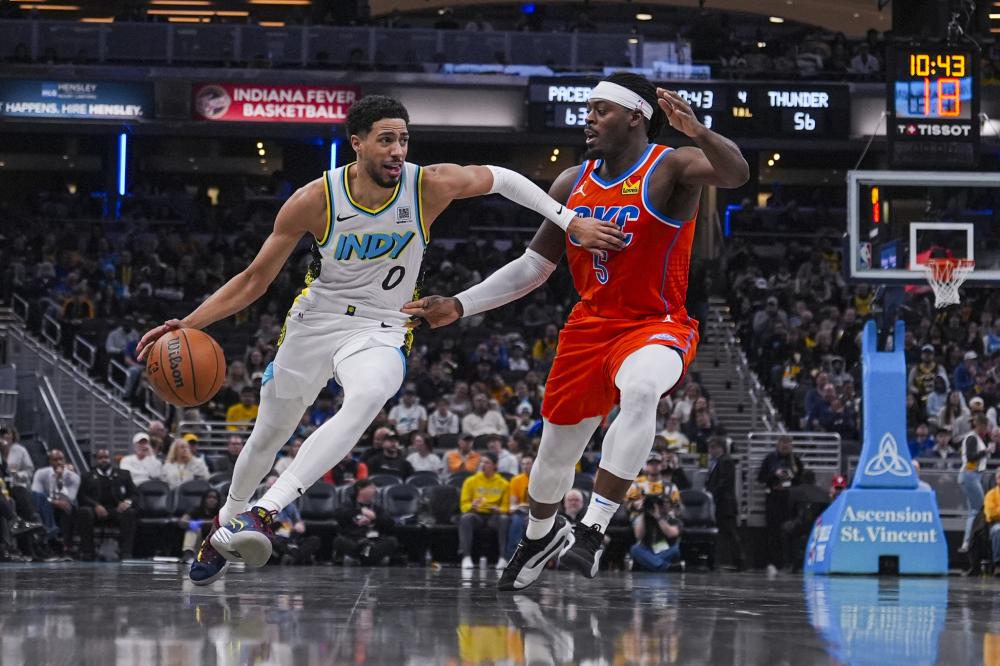 完成梅开二 完成梅开二