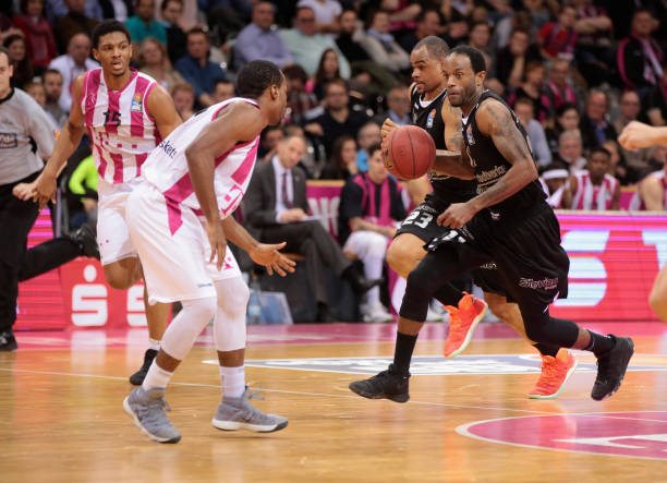 际赛事中 际赛事中