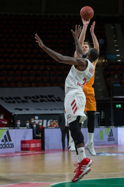 我可以帮你 我可以帮你